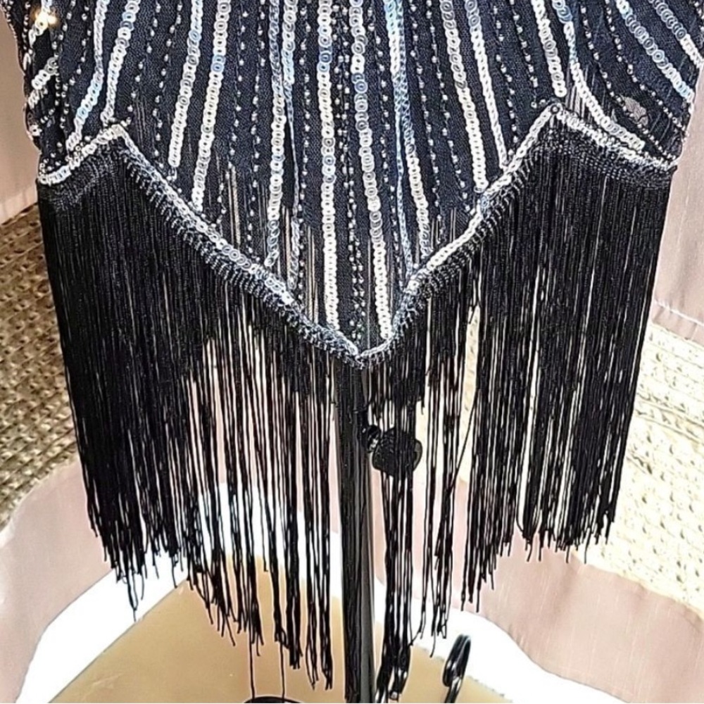 Elegant, classy and super comfortable clapper 20s dress - worn once! - Picture 11 of 12